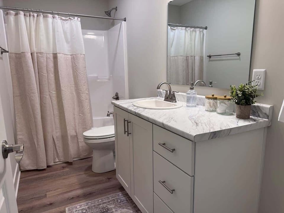 Guest Bathroom 101 & 201 Units