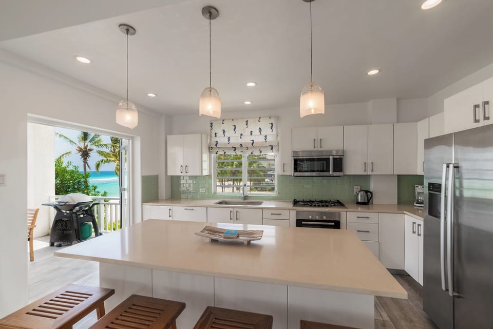 Green Monkey - Open Plan Kitchen