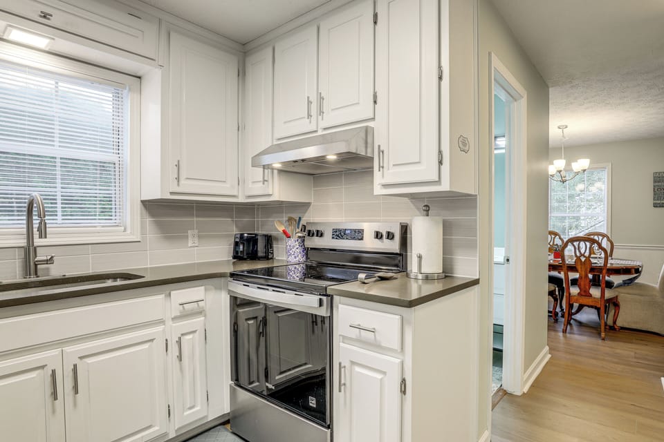 Kitchen | Drip Coffee Maker | Dishwasher | Cooking Basics | 1st Floor