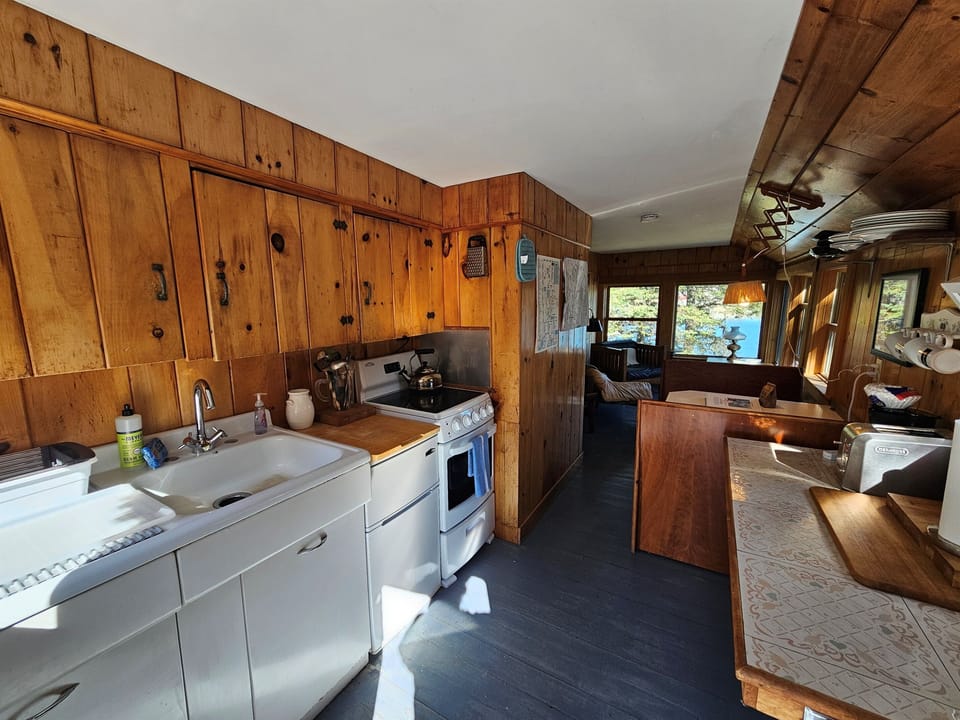 Kitchenette