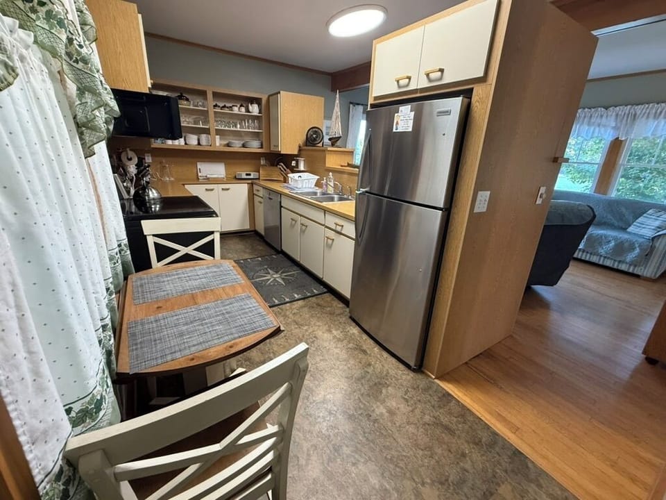 Kitchen at Waters Edge