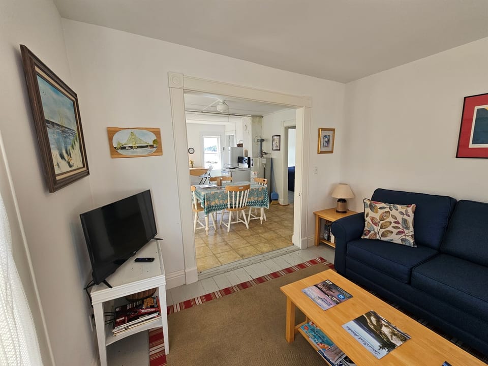 Living Room Looking Towards Kitchen