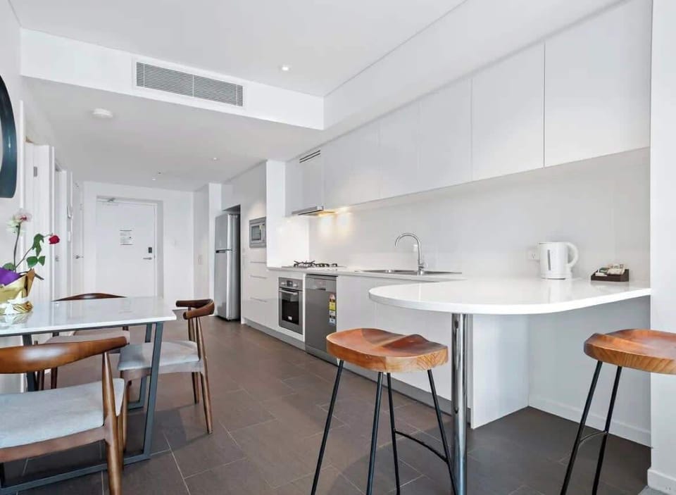 Fully equipped kitchen