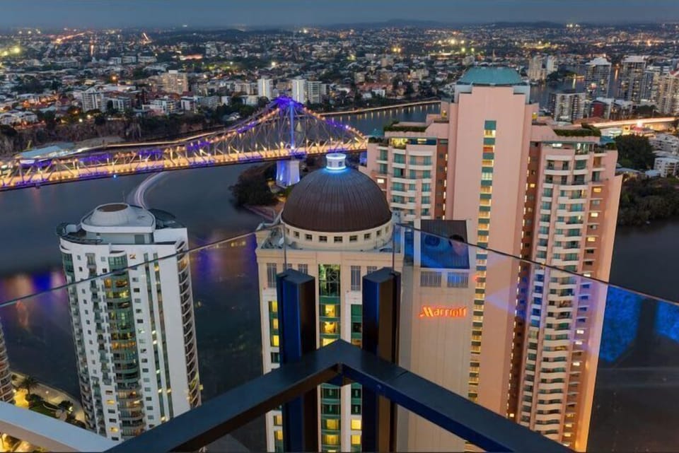 Views from 40th floor to Story Bridge