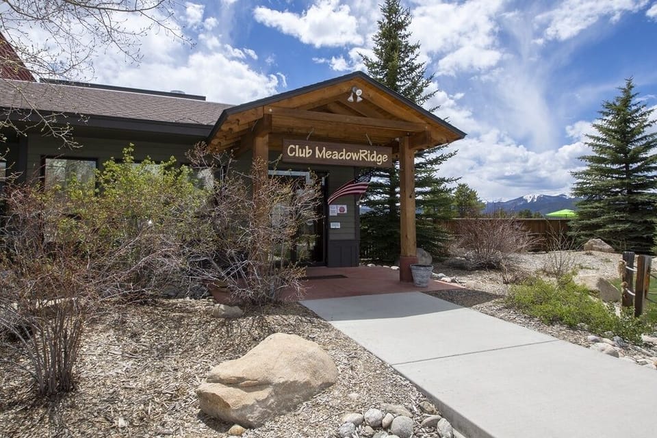 Enjoy full access to Club Meadowridge - heated pool, hot tubs & fitness center!