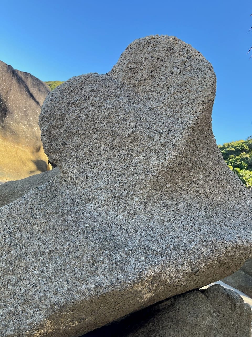 Love heart rock