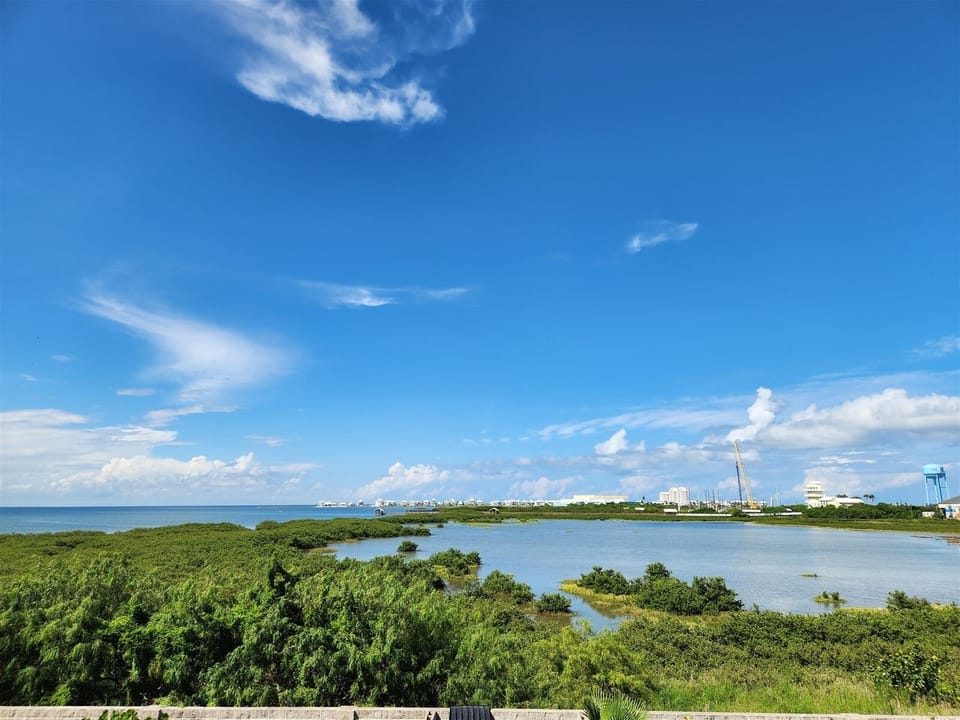 Las Vellas premier bayfront condo South Padre Island