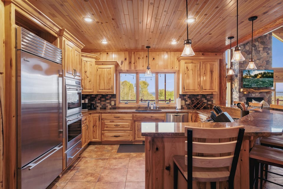Another View into the Kitchen