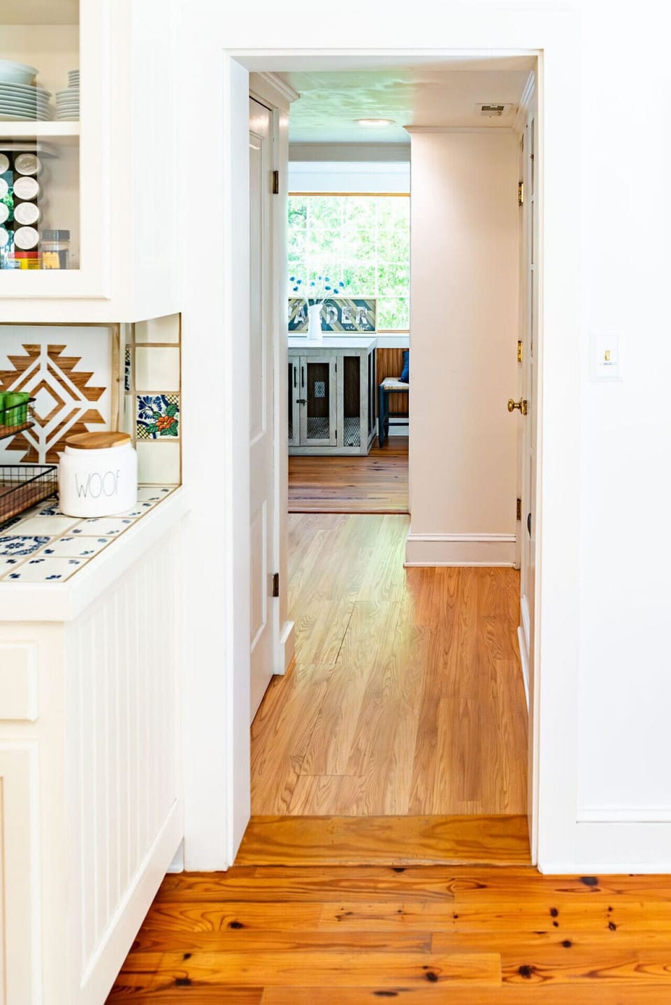 Seamless indoor flow with sunlit spaces and inviting coastal design