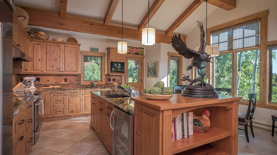 Kitchen, Main Level - Spacious kitchen
