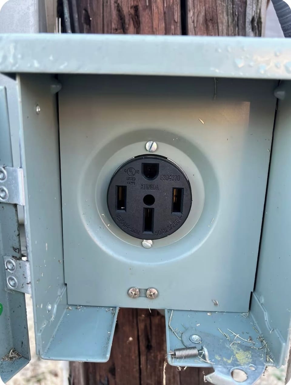 EV CHARGER