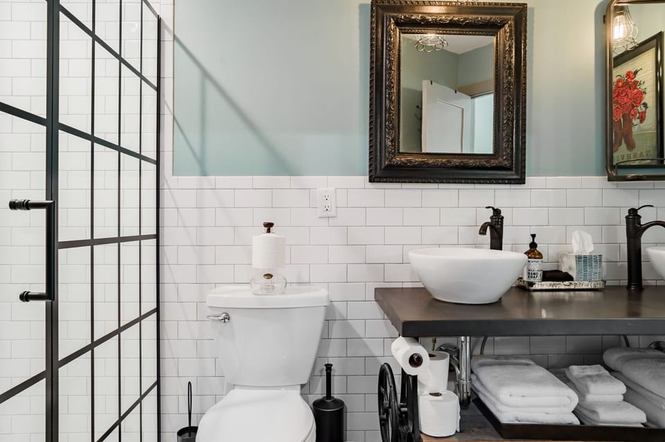 Double Vanity Bathroom