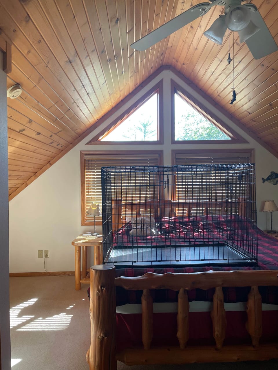 Master Bedroom w/attached bath