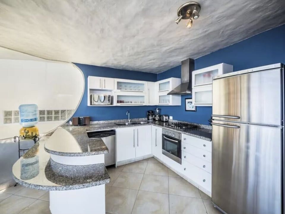 Private, open-air kitchen