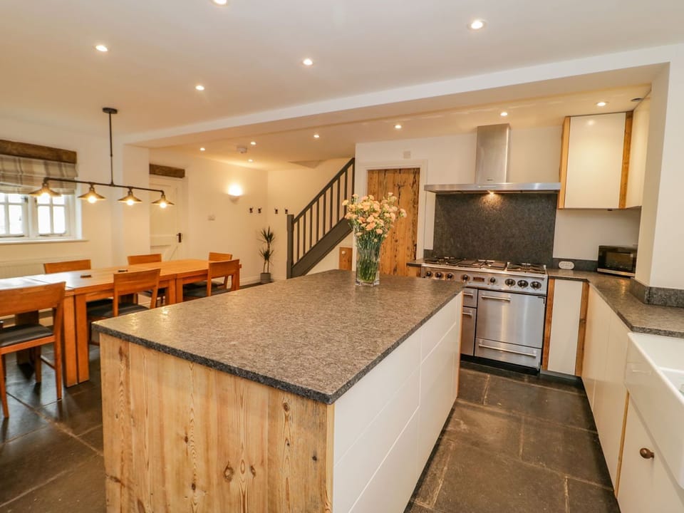 The Big Barn - Kitchen