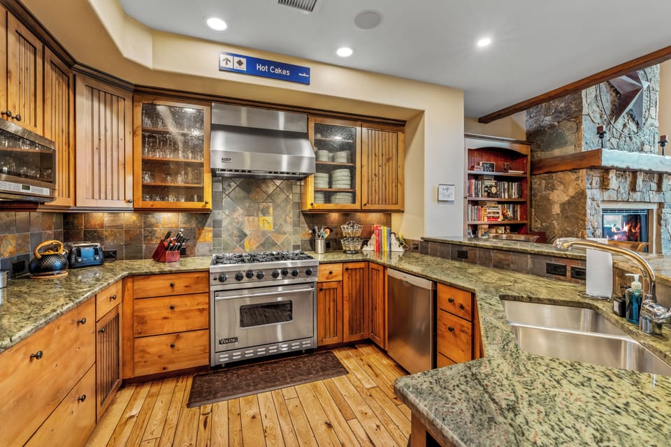 Private kitchen
