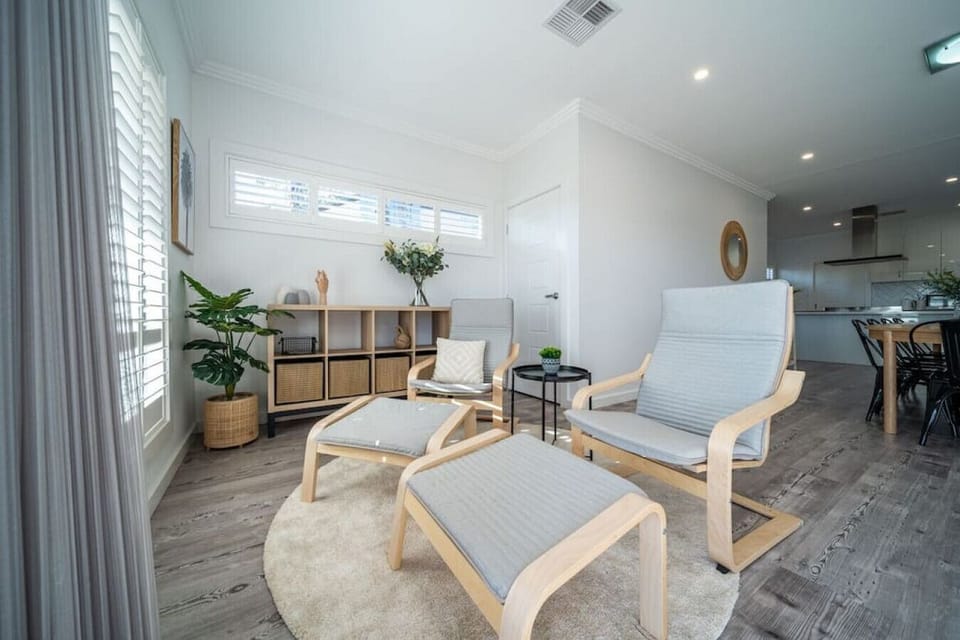 Enjoy quiet moments in the cosy reading nook within the main living area.