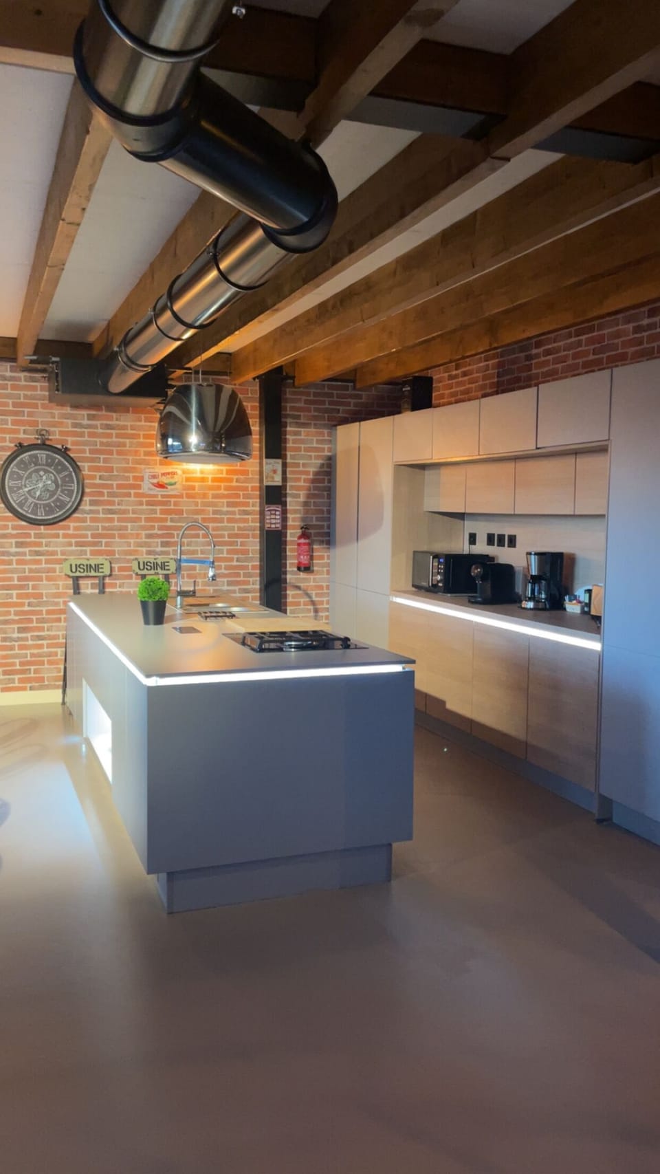Private kitchen