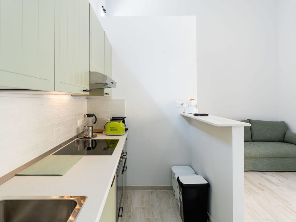 Kitchen, Countertop, Interior Design, Flooring, Major Appliance, Kitchen Appliance, Floor, Furniture, Ceiling, Cabinetry