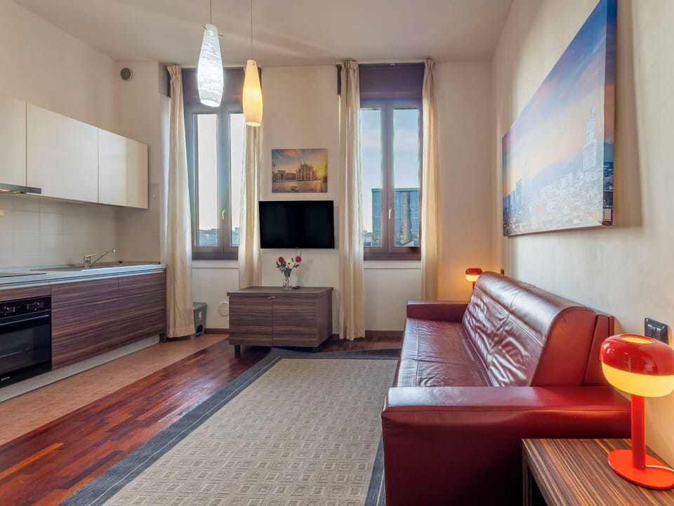 Interior Design, Flooring, Wood, Floor, Furniture, Apartment, Couch, Ceiling, Wood Flooring, Living Room