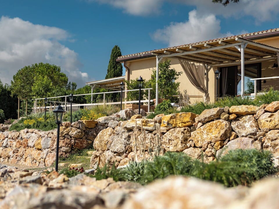 Shade, Garden, Landscaping, Stone Wall, Outdoor Structure, Backyard, Outdoor Furniture, Eco Hotel, Pergola