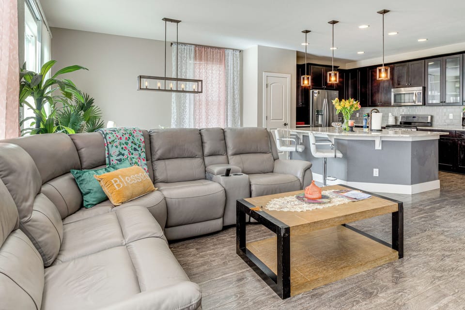Living Room | Smart TV | Free WiFi | 1st Floor