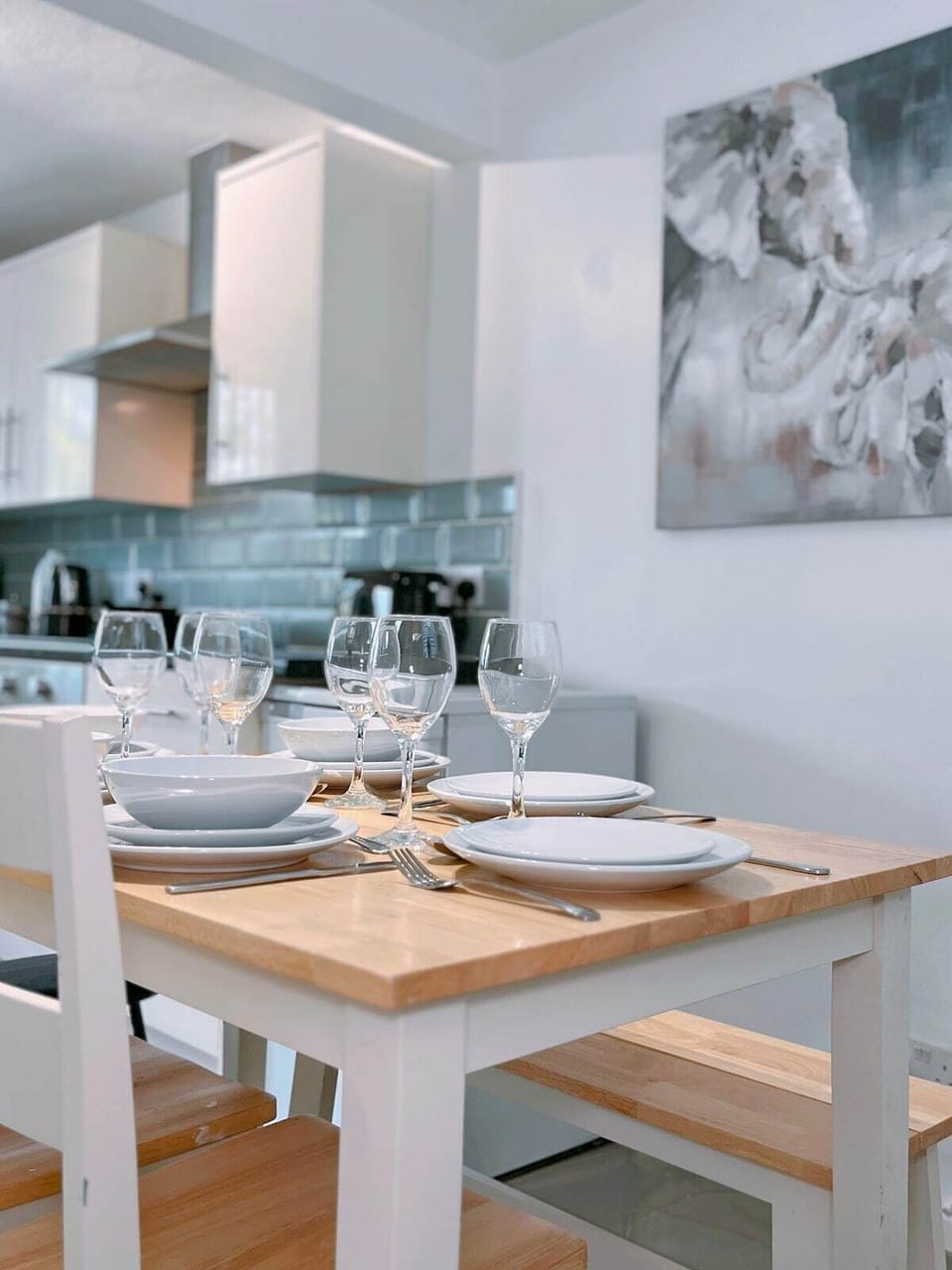 Dining / Restaurant