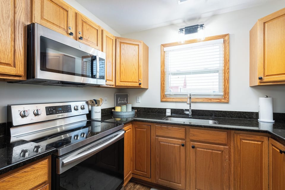 Fully Stocked Kitchen