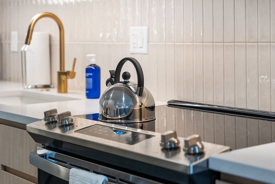 Feel at home with cookware ready for simple dinners.