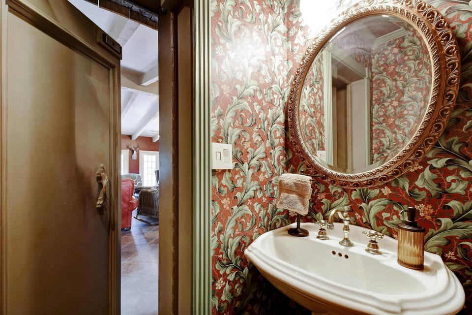 Women's Bookcase Bathroom