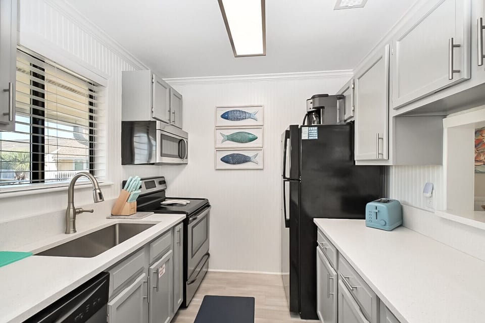 Full Kitchen