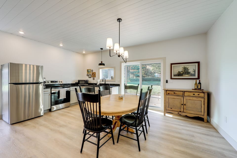 Kitchen & Dining Area | Drip Coffee Maker