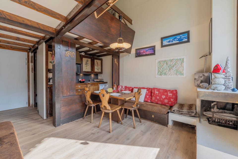 Kitchen and dining area