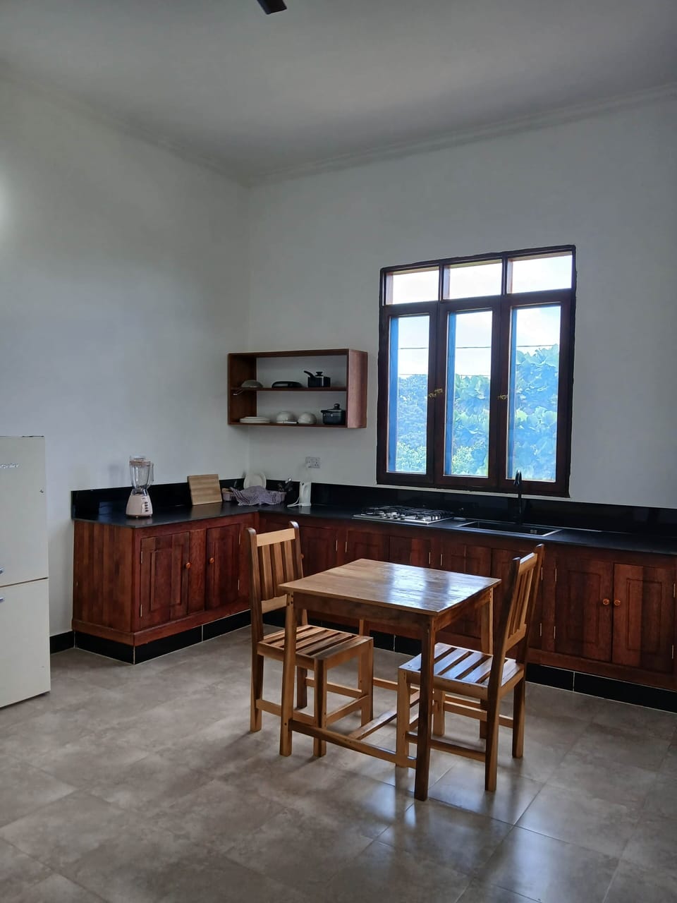 Private Full kitchen 