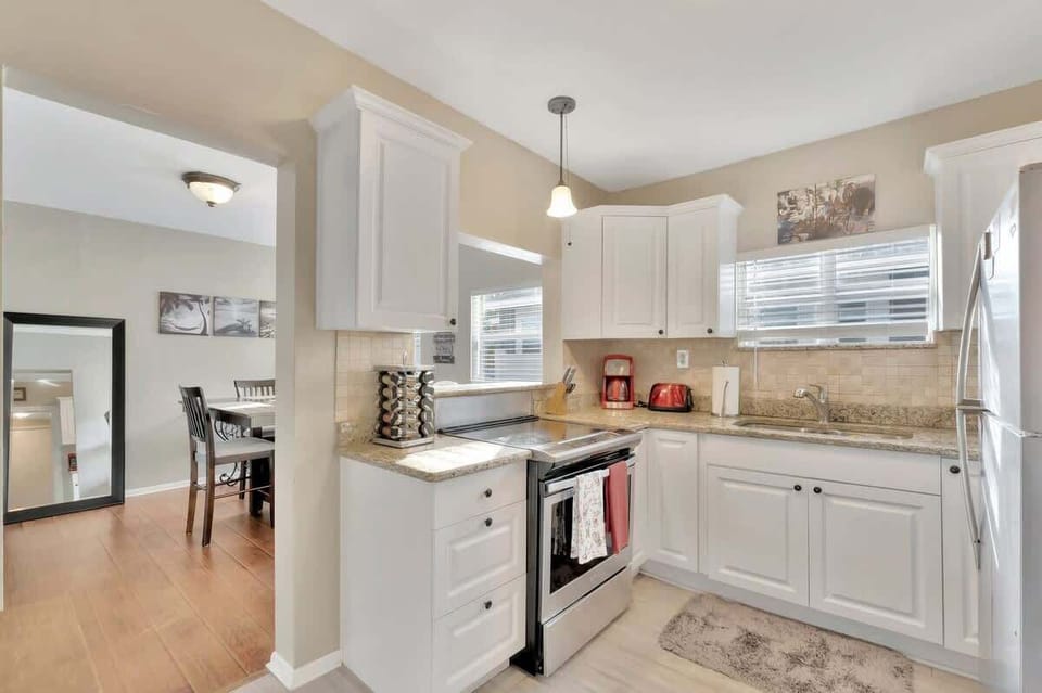 Whip up a feast or grab-and-go. Your sleek kitchen is ready!