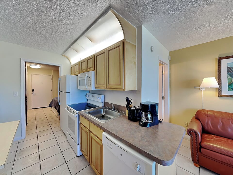 Fully Equipped Kitchen - Coffee Pot
