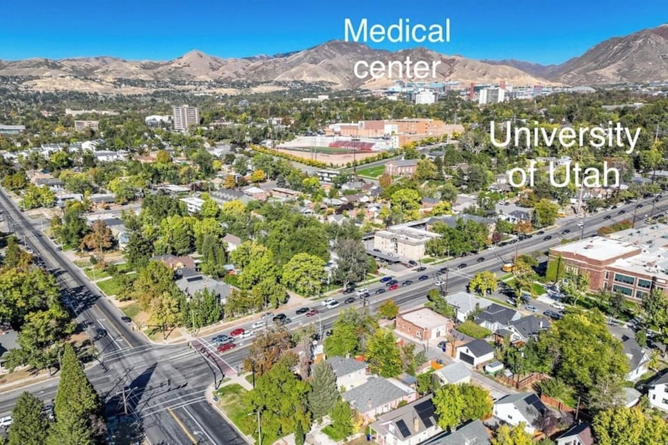 "Stayed at Jenny's house for my son's graduation from the University of Utah. Property was exactly what we were looking for.  It was easy to get to from the SLC airport... and just a short drive from the U and everything else. " - Jennifer (May 2024)