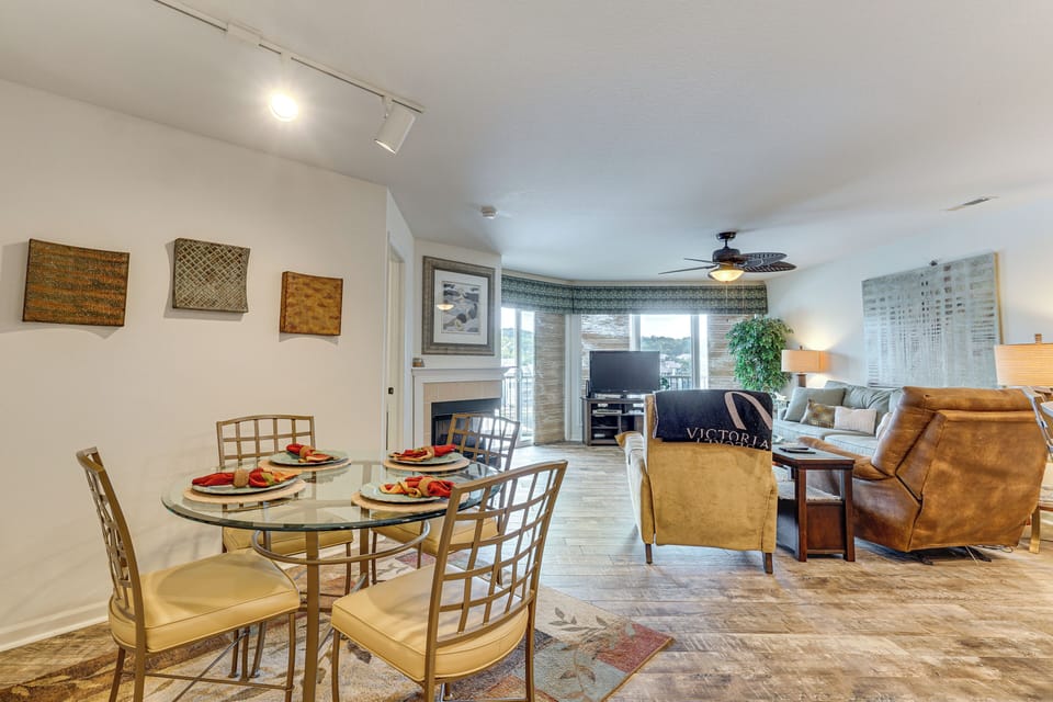 Dining Area | Dishware & Flatware