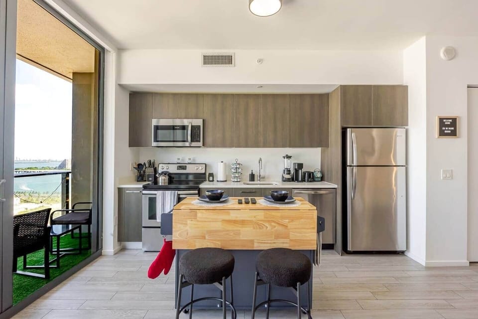 Full kitchen with all necessary essential