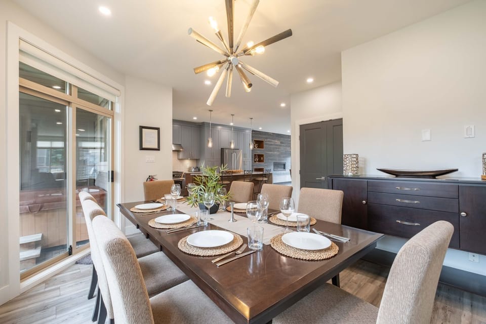 Dining area: Seats eight people, private deck access