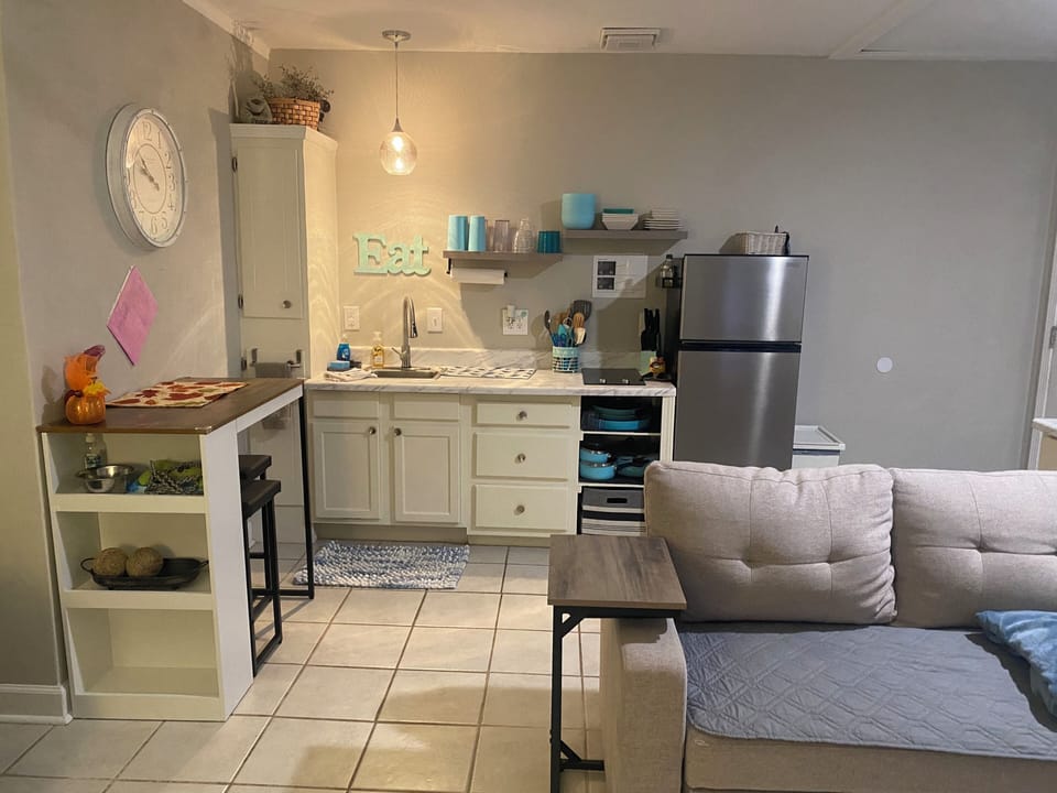 Kitchen/living area