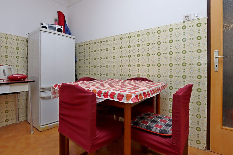 Dining room 1