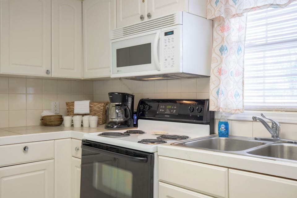 Downstairs Kitchen