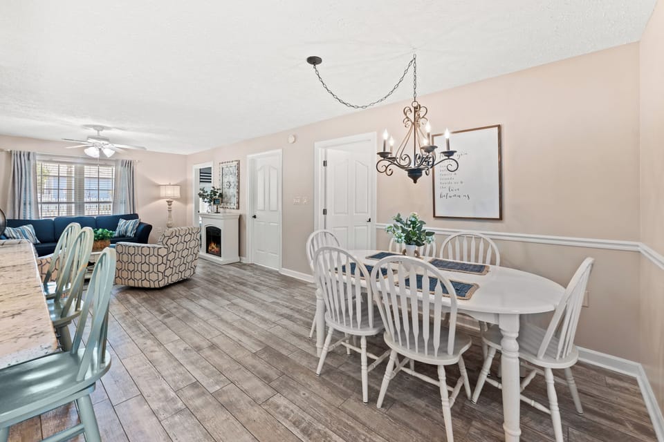 Dining Area, open concept space
