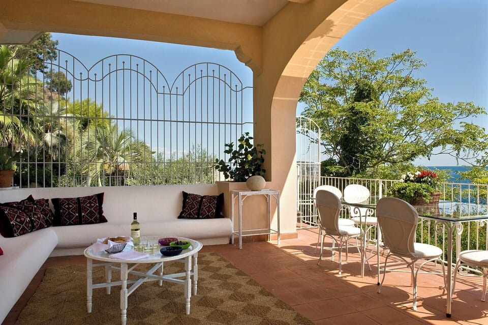 The comfortable seating area of the main terrace. 