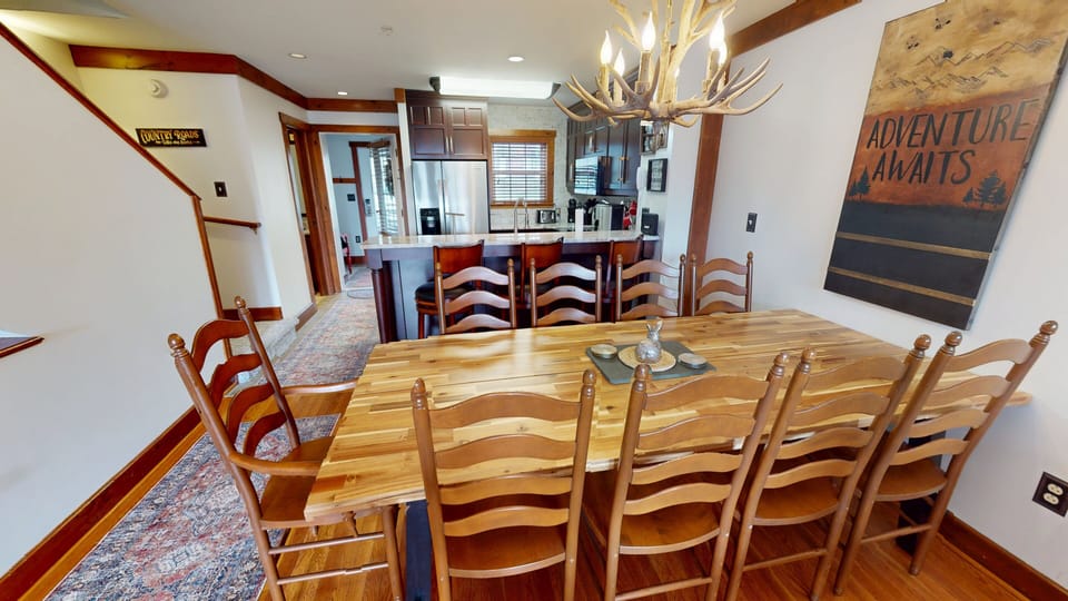 Dining Room, Dining Table, Furniture, Indoors, Table