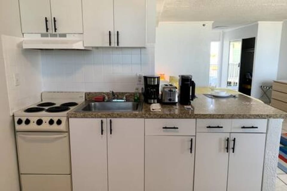 Cook like a chef in our fully equipped kitchen, perfect for preparing meals during your relaxing getaway.