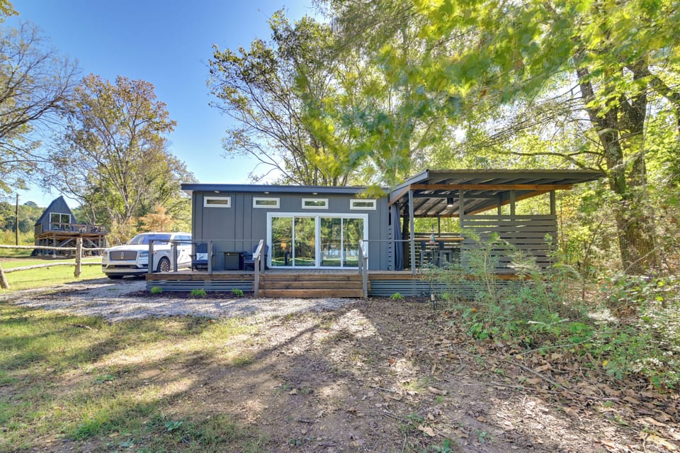 Exterior | Single-Story Studio