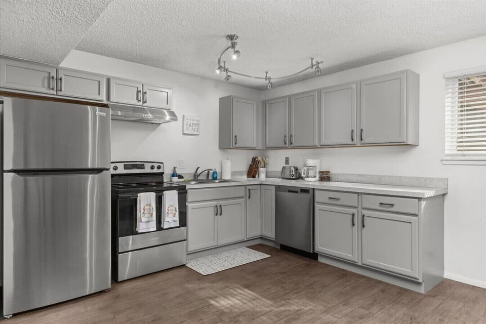 Modern kitchen