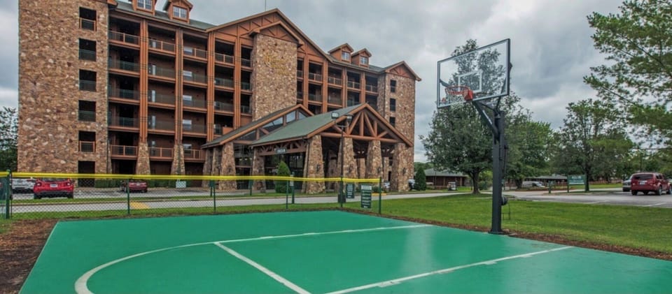 Sport court